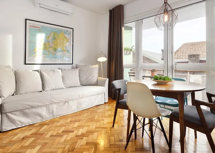 Fabrica Apartament *